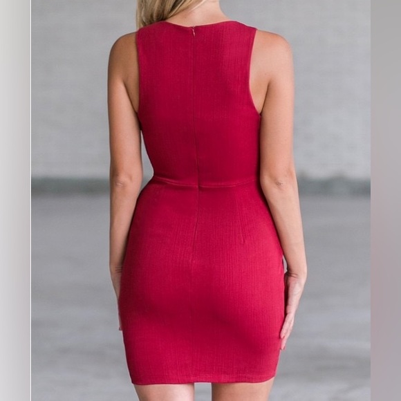 LUSH Cutout V-Neck Sleeveless Dress Burgundy Red Size Small - Picture 2 of 13